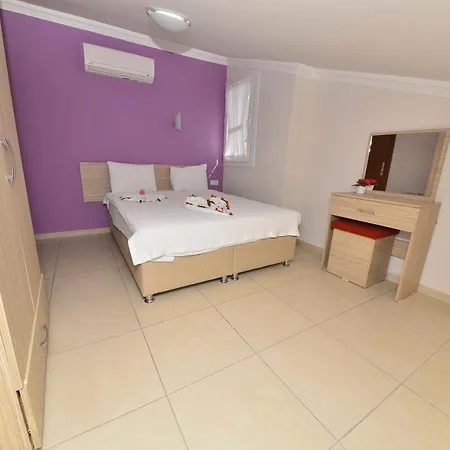 Otel Mut 3*