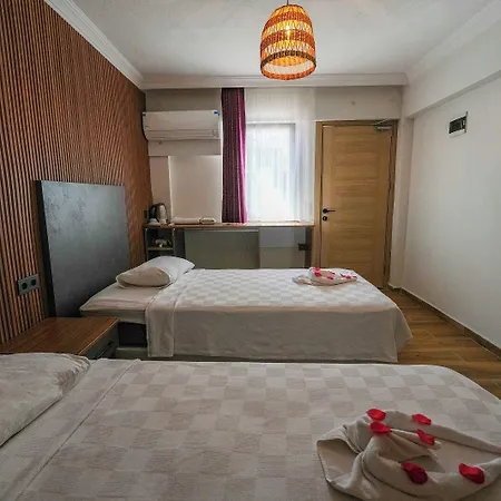 Hotel Mut 3*